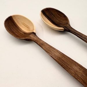 211040 Sked valnöt 22 cm.