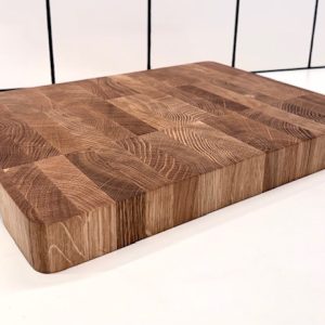 24101 Skärbräda ek 40 cm.